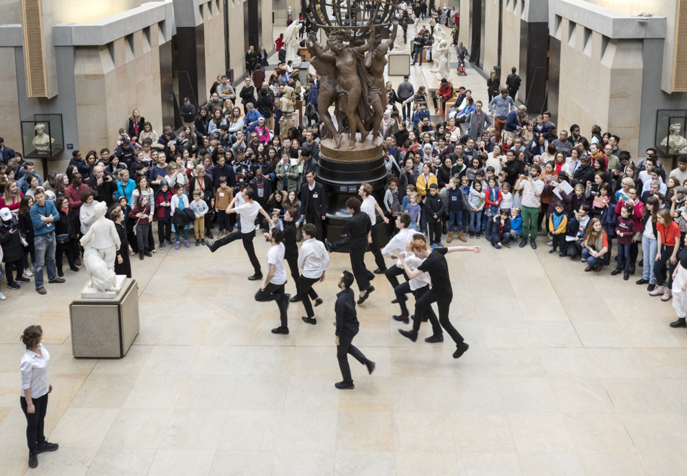 photo danse dans la nef