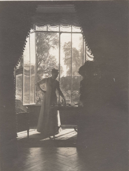 Joseph Durand-Ruel ( ?) Mary Cassatt à Beaufresne, vers 1912 Photographie Collection New York, The Metropolitan Museum of Art, Thomas J. Watson Library © photo : Courtesy of The Metropolitan Museum of Art, New York